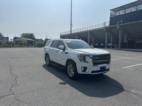 2021 GMC Yukon SLT