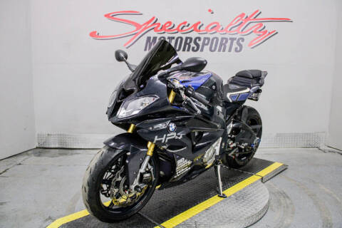 2014 BMW HP 4