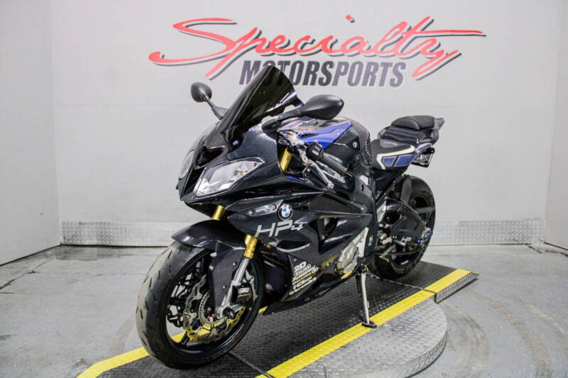 2014 BMW HP 4