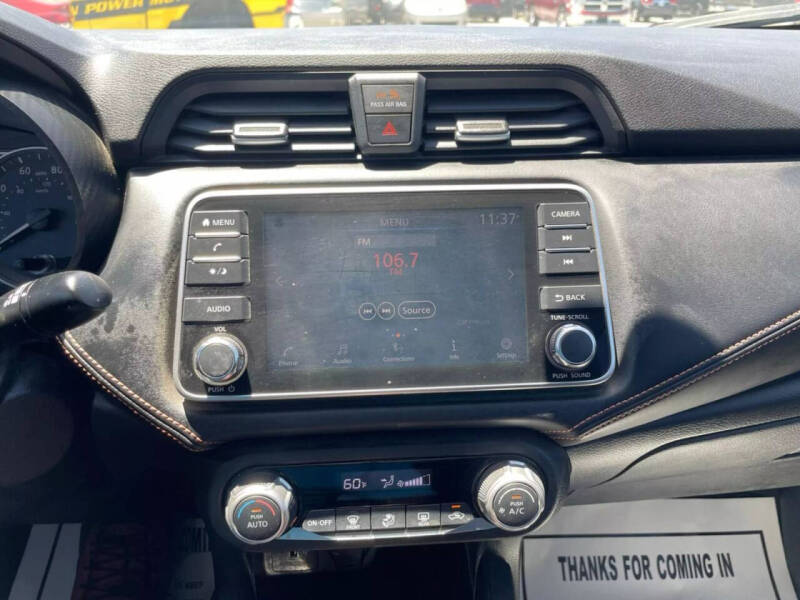 2020 Nissan Versa SR