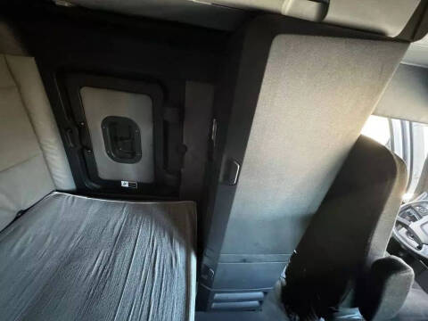 2020 Freightliner Cascadia