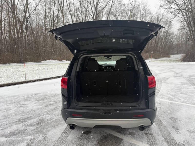 2018 GMC Acadia SLE-2