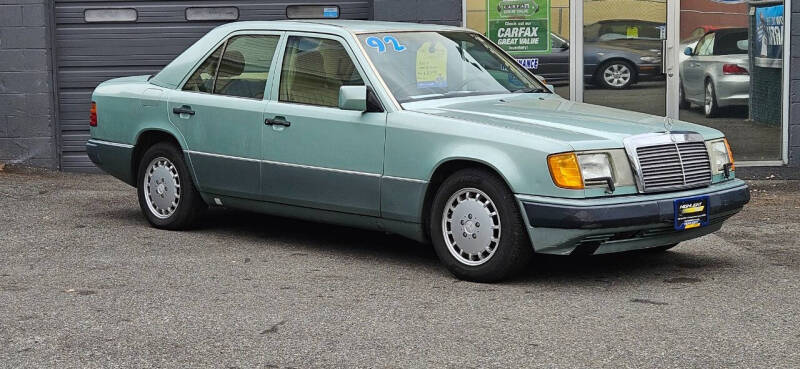 1992 Mercedes-Benz 300-Class for sale at Highlight Motors in Linden NJ