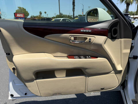2007 Lexus LS 460