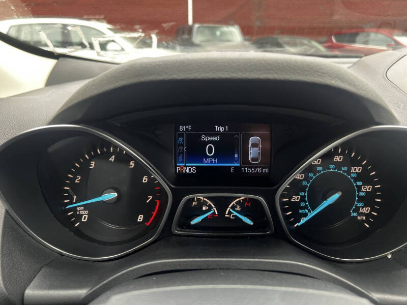 2016 Ford Escape SE