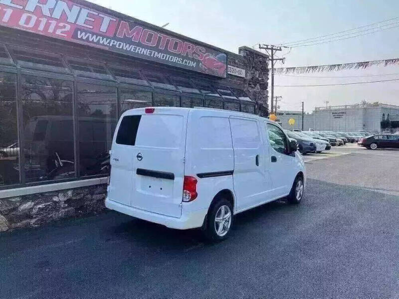 2020 Nissan NV200