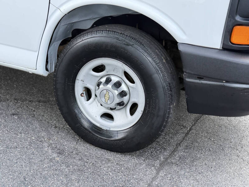 2011 Chevrolet Express 2500