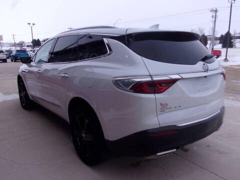 2024 Buick Enclave Essence