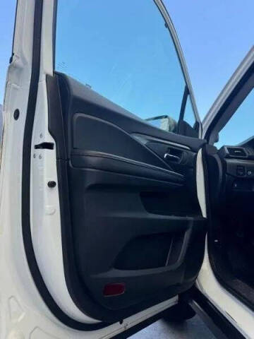 2017 Honda Pilot LX