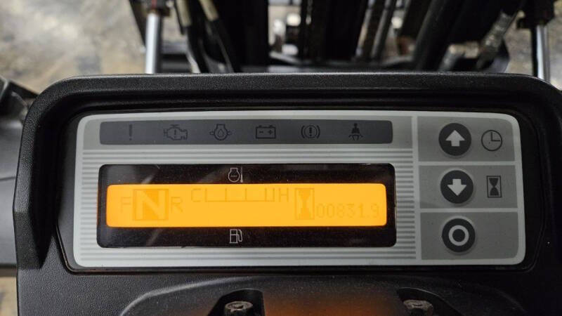 2022 UniCarriers PF50LP