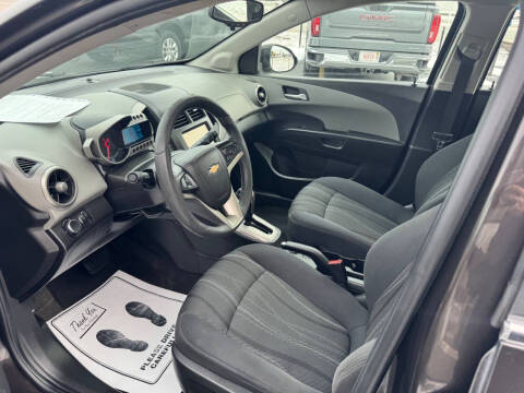 2016 Chevrolet Sonic LT Auto