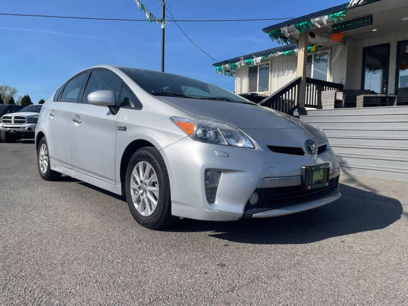 2012 Toyota Prius Plug-in Hybrid