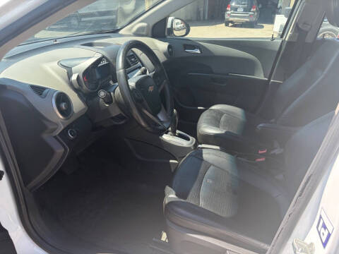 2016 Chevrolet Sonic LTZ Auto