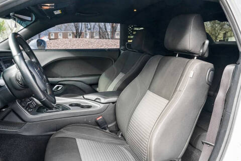 2020 Dodge Challenger SXT