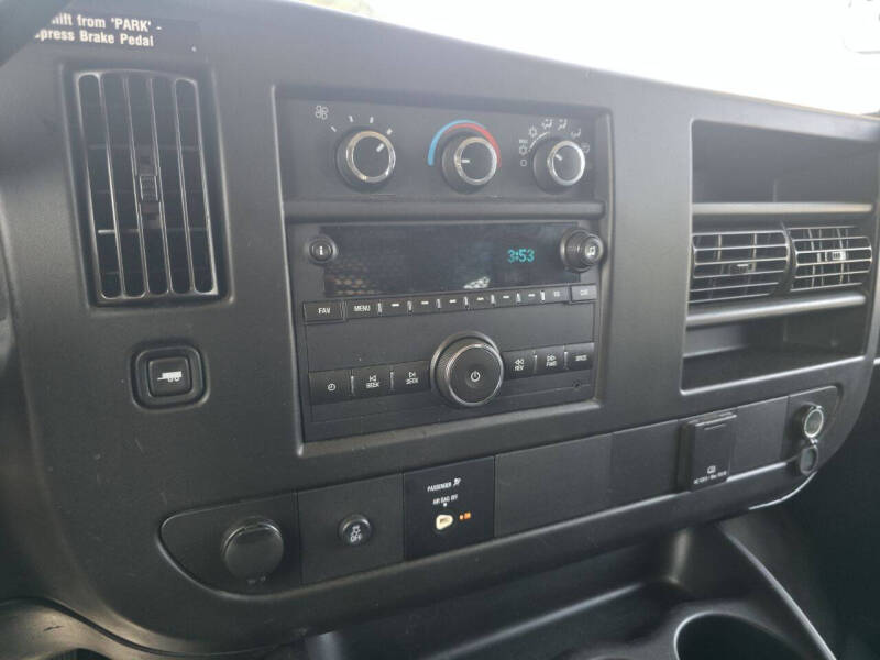 2019 Chevrolet Express 2500