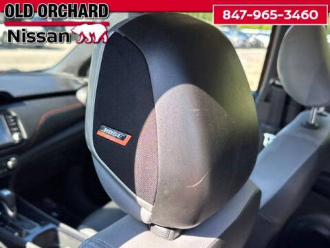 2022 Nissan Kicks SR