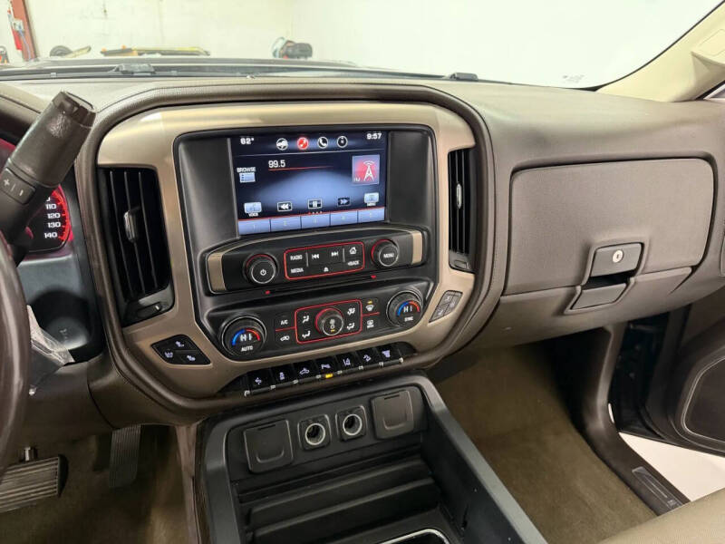2015 GMC Sierra 2500HD Denali
