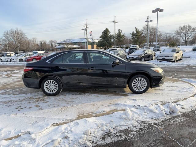 2015 Toyota Camry LE