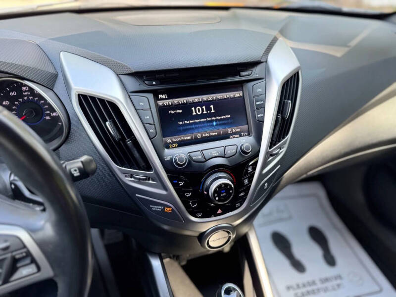 2016 Hyundai Veloster