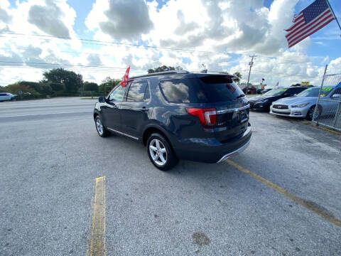 2017 Ford Explorer XLT