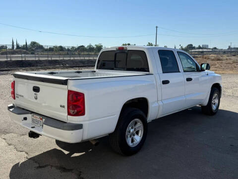 2008 Dodge Dakota SLT