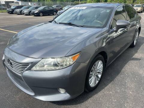 2013 Lexus ES 350 for sale at Oasis Park and Sell #2 in Tomball TX