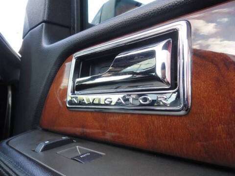 2014 Lincoln Navigator L