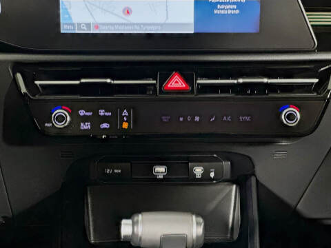 2023 Kia Niro EX Touring