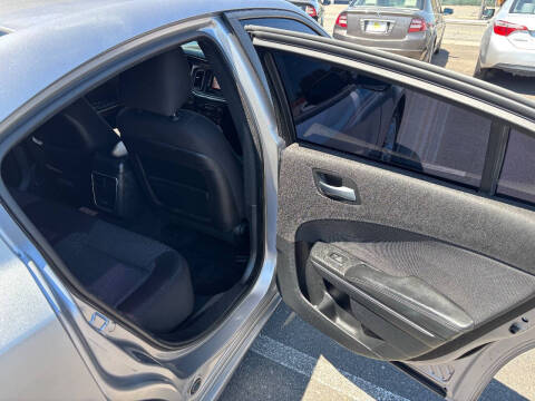 2015 Dodge Charger SE