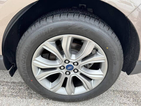 2019 Ford Edge Titanium