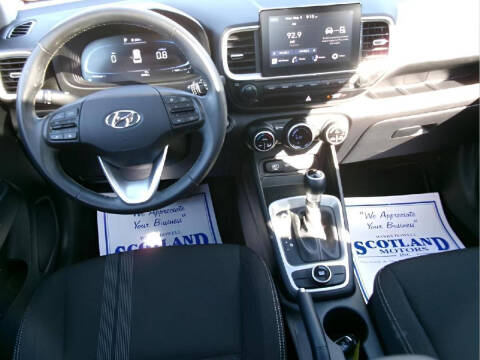 2025 Hyundai Venue SEL