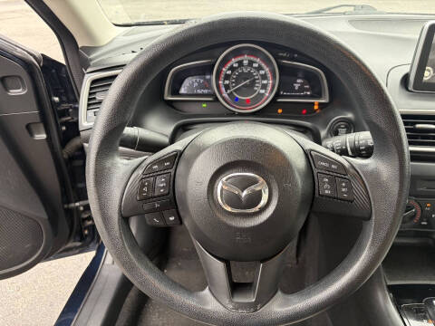 2016 Mazda MAZDA3 i Sport