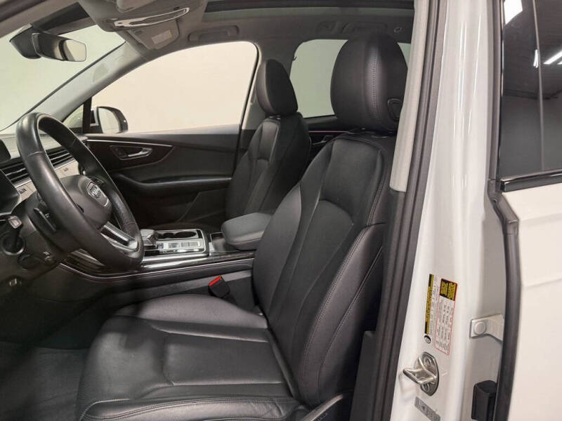 2023 Audi Q7 quattro Premium Plus 45 TFSI