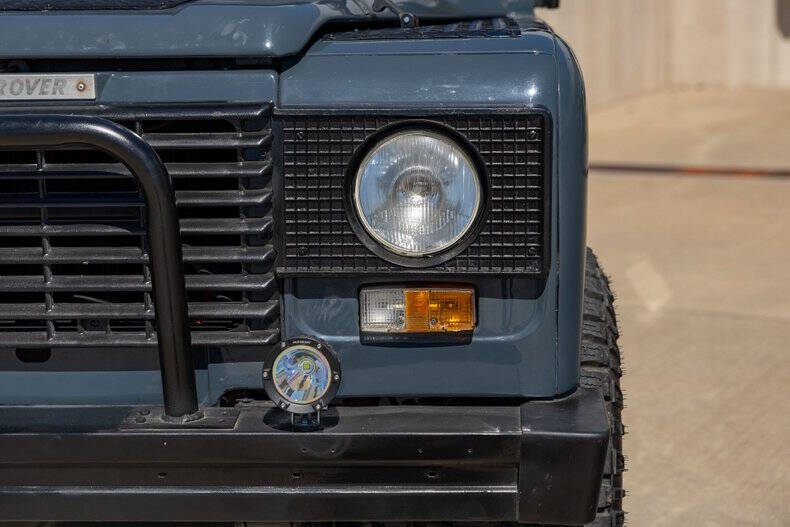 1983 Land Rover Santana
