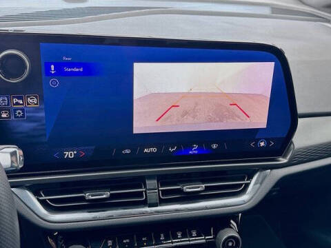 2025 Chevrolet Equinox EV LT 1