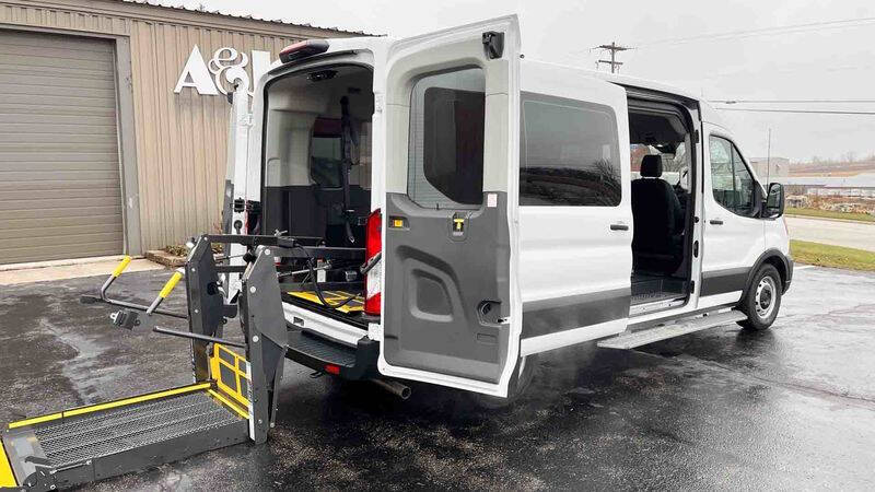 2024 Ford Transit Passenger Van XL's photo