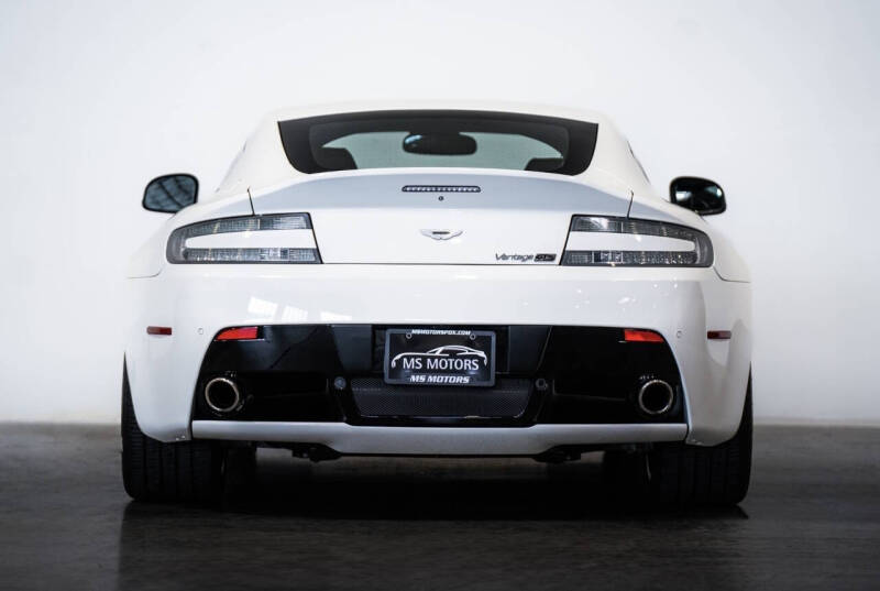 2016 Aston Martin V8 Vantage S