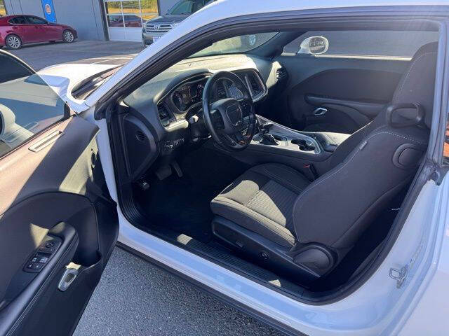 2021 Dodge Challenger SXT