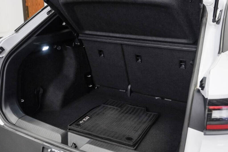 2021 Volkswagen ID.4 Pro