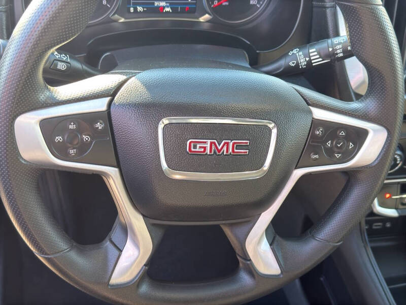 2024 GMC Terrain SLE