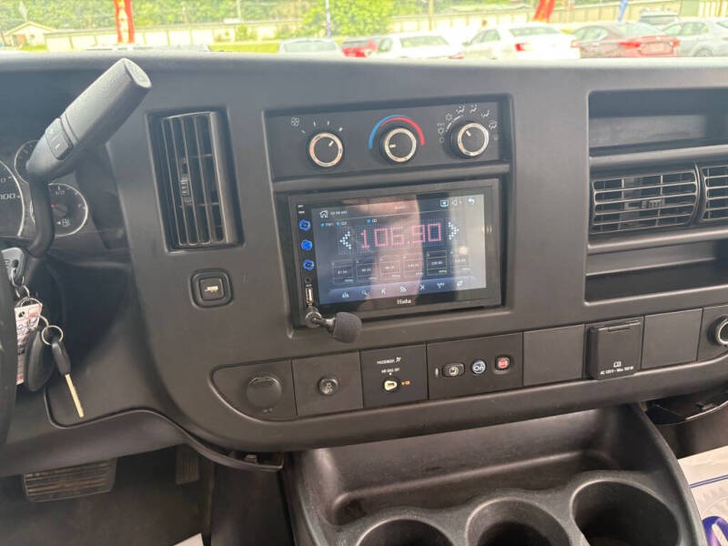 2018 Chevrolet Express 2500