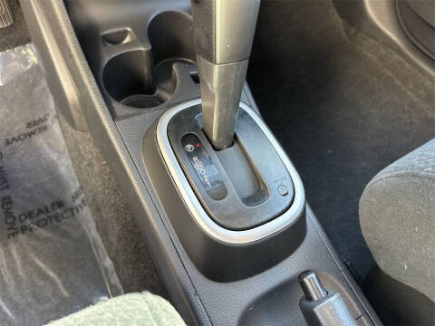 2011 Nissan Versa 1.8 S