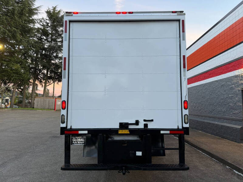 2012 International Durastar