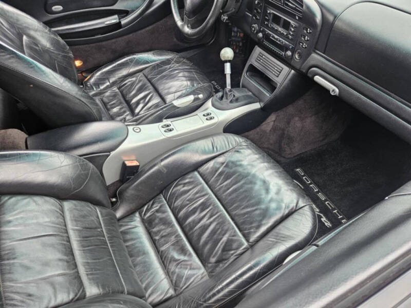 2002 Porsche 911 Carrera