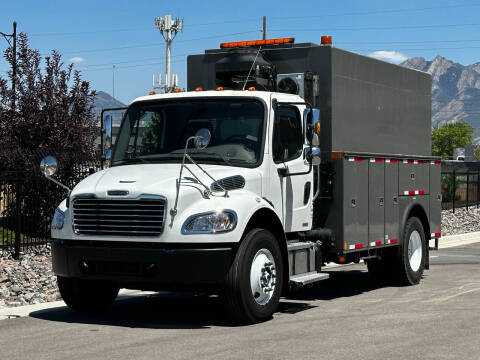 2012 Freightliner M2 106