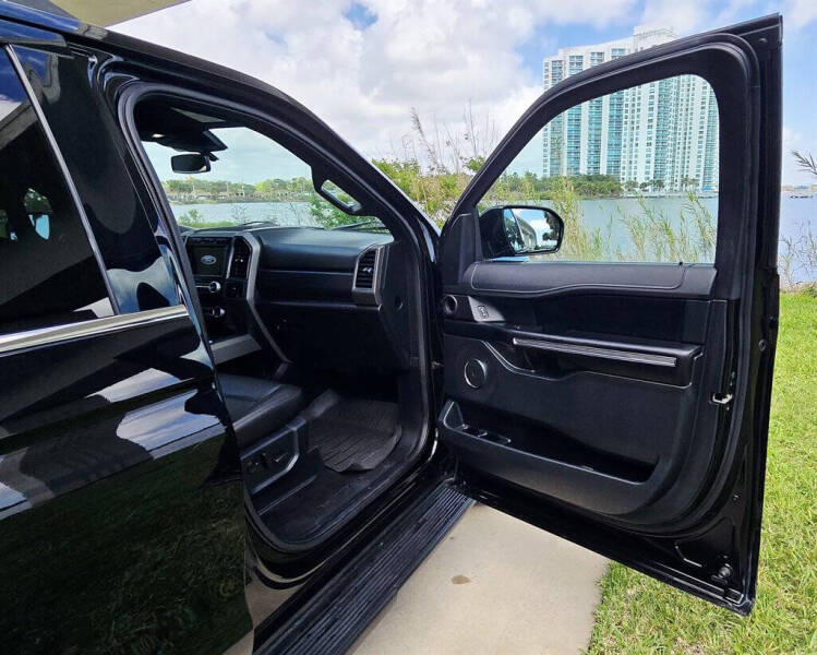 2021 Ford Expedition MAX XLT