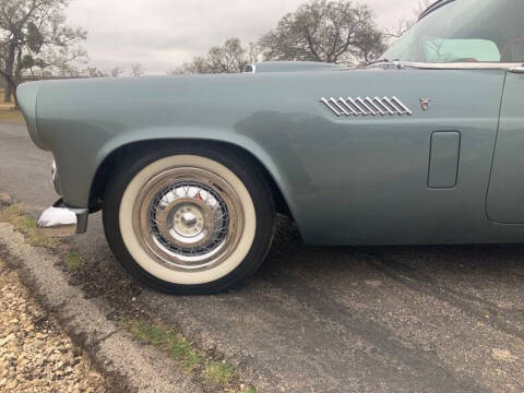 1956 Ford Thunderbird