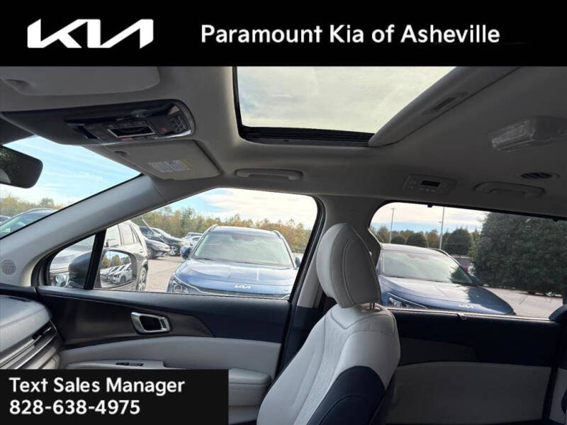 2026 Kia Carnival SX