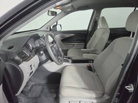 2017 Honda Pilot EX