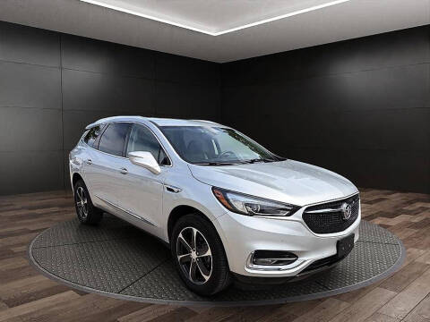 2020 Buick Enclave Essence